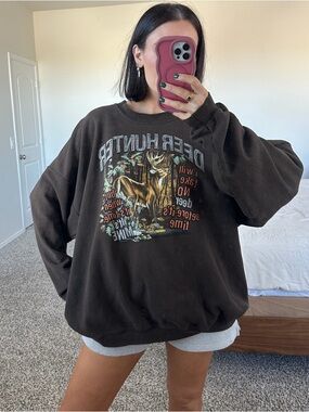 Vintage deer hunter crew neck